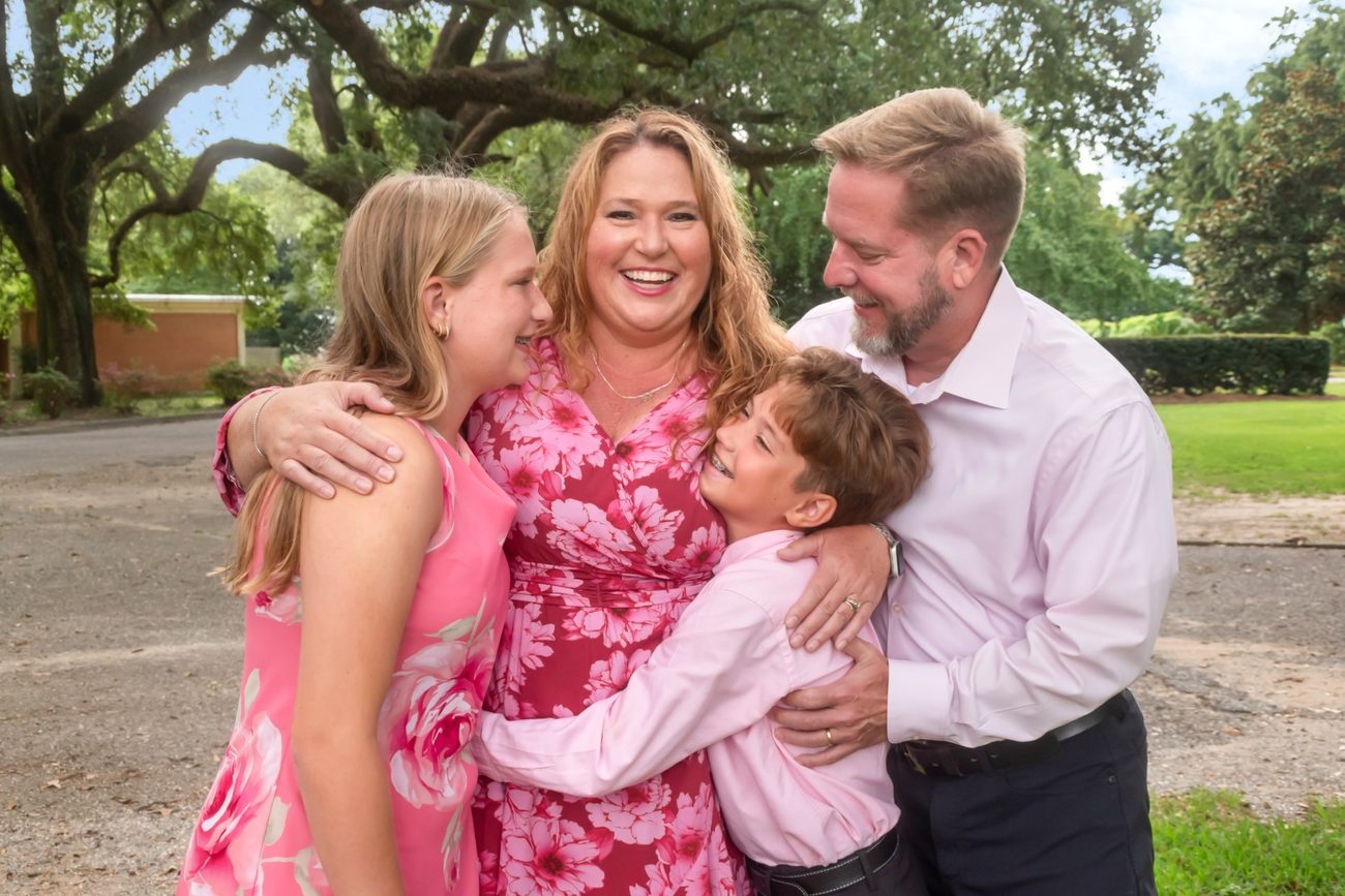 An Alabama family standing together